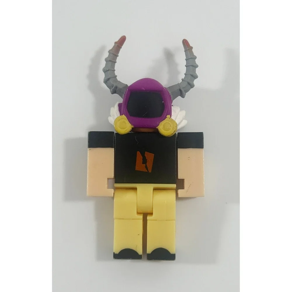 ROBLOX VIKING GUY TOY FIGURE